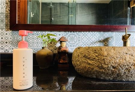 1. Sữa Tắm Trắng Da Yukina White Body Wash – Sữa Tắm Trắng Tốt Nhất Hiện Nay